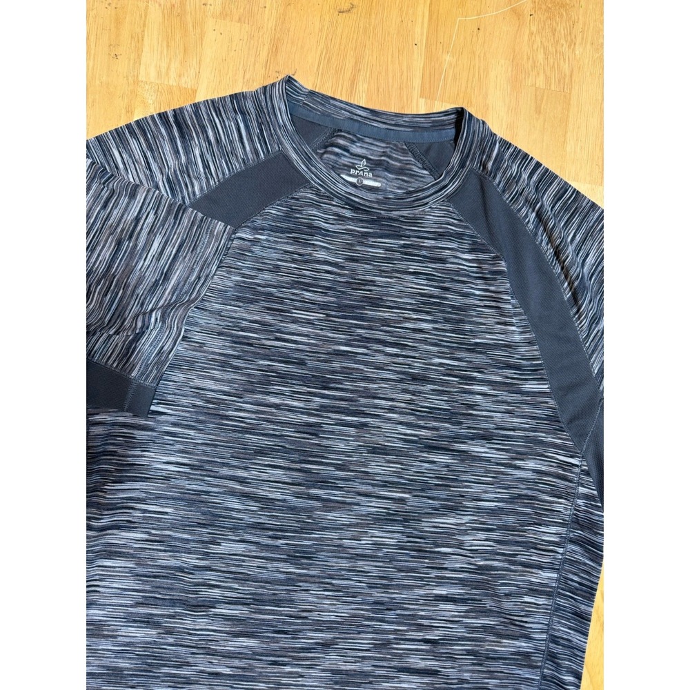 PrAna Men's Short Sleeve Hardesty T-Shirt Large Gray Climbing Sports Stripe Tee